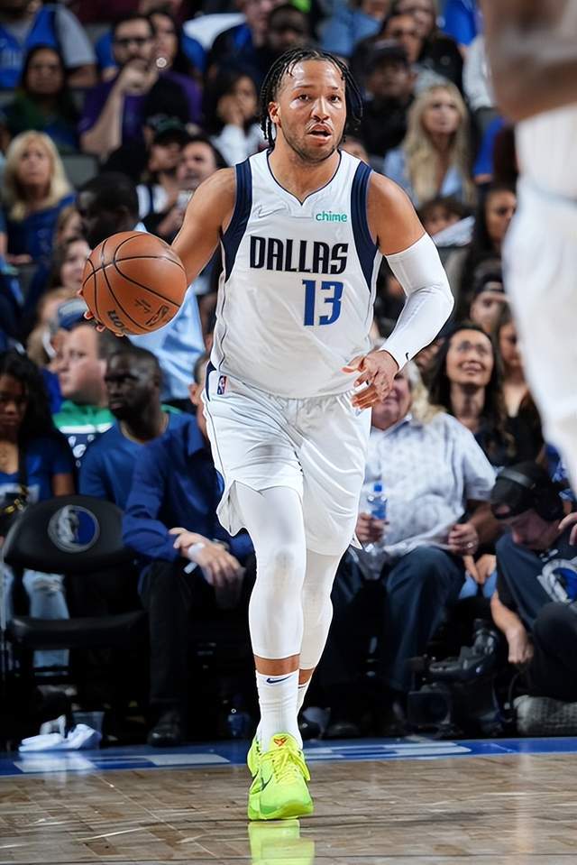 表现得尤为 表现得尤为