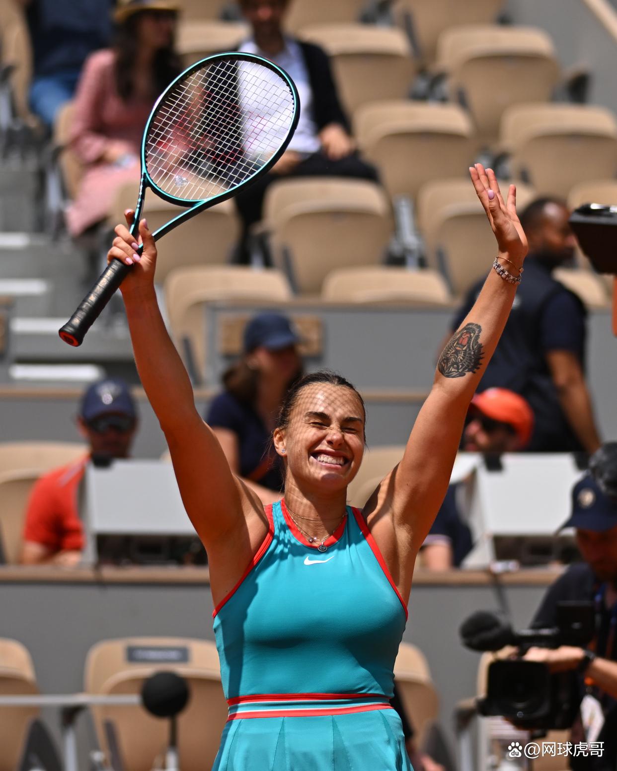 完成小龙与 完成小龙与